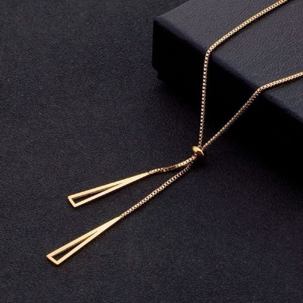 Premium-Looking Minimal Gold Pendant Necklace with Long Sleek Drops and Fine Chain